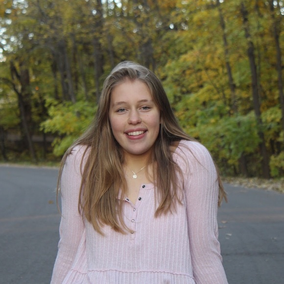 stellahanson_